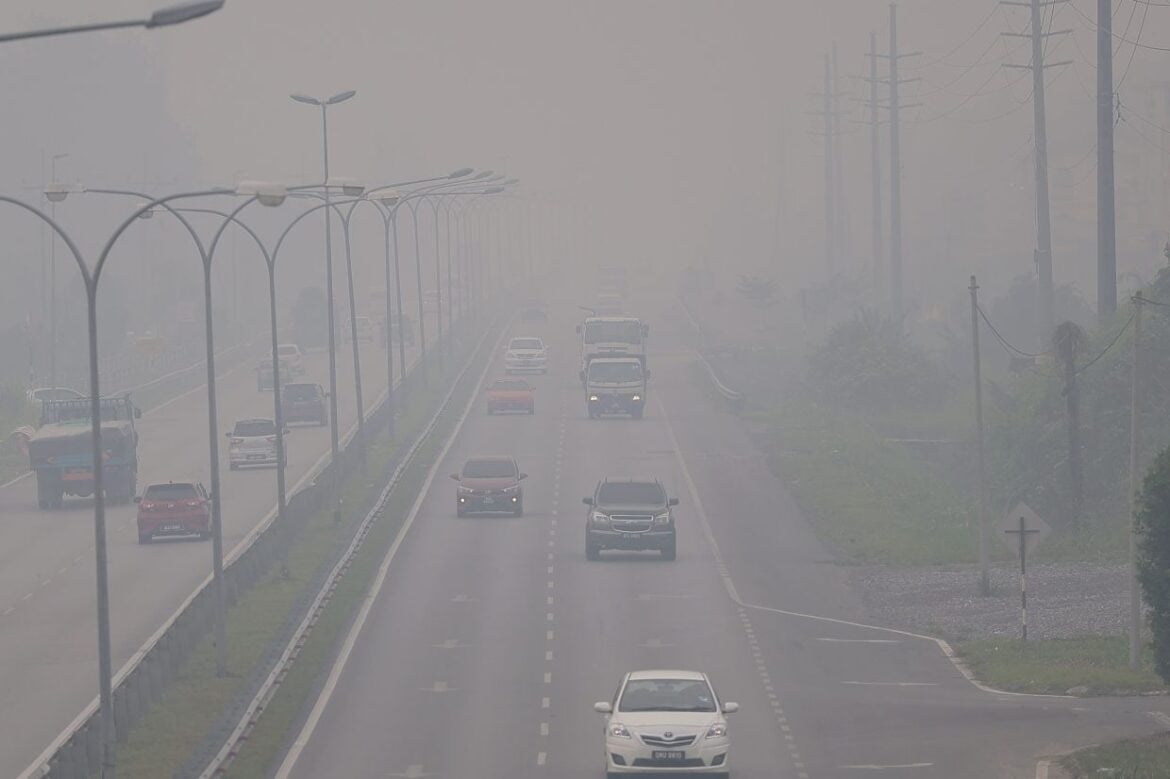Malaysia Declares Emergency in Serian Over Worsening Haze
