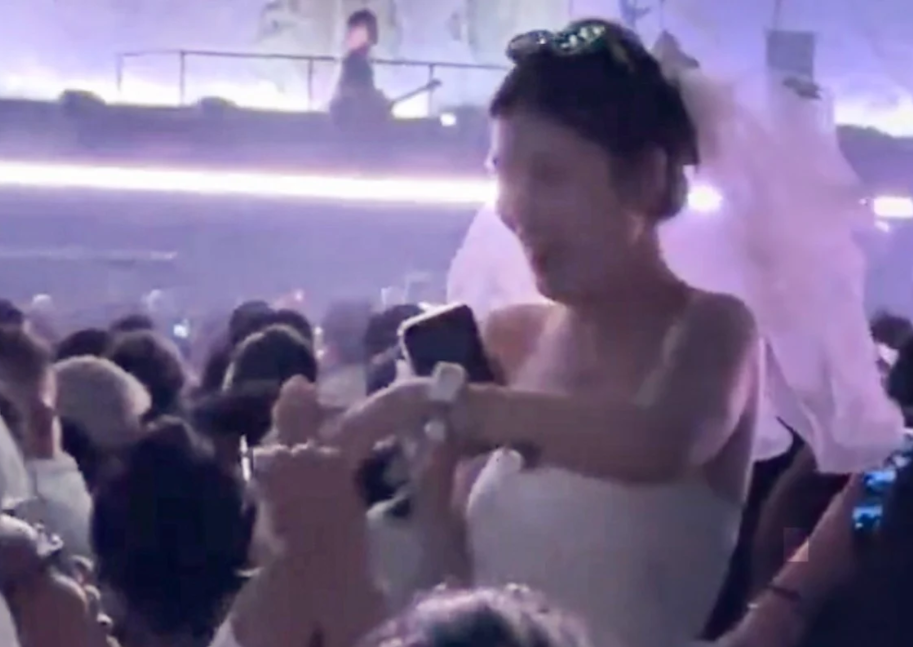 Beijing Concert Proposal Sparks Backlash After Couple Blocks Fans' View