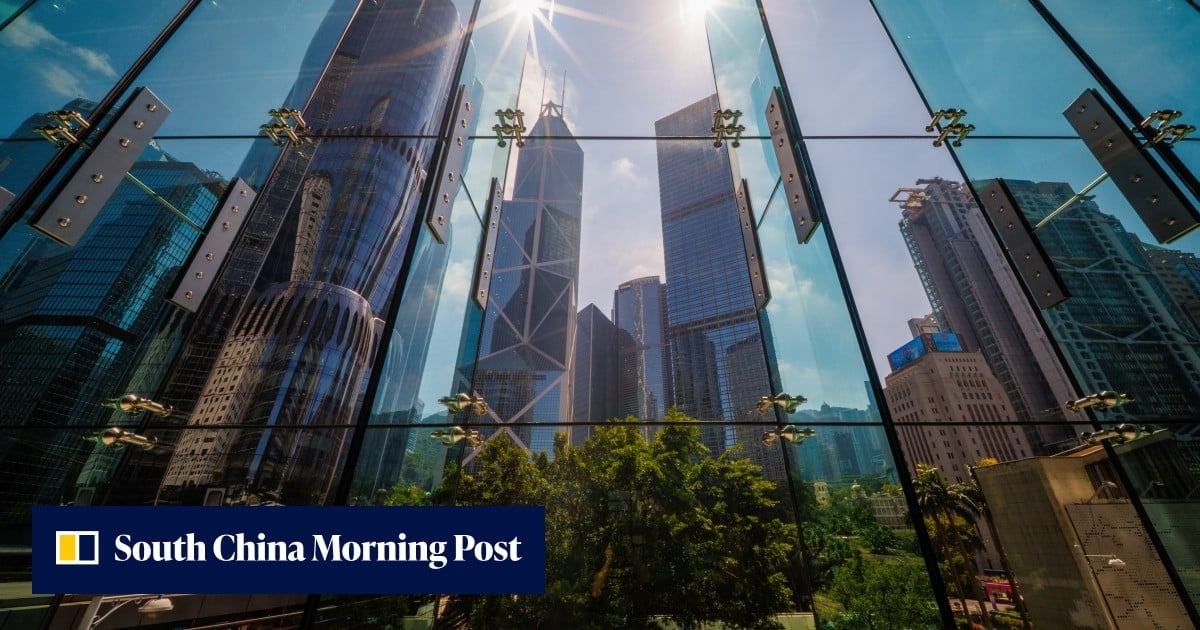 Hong Kong Lags Mainland China in Business AI Adoption Rates