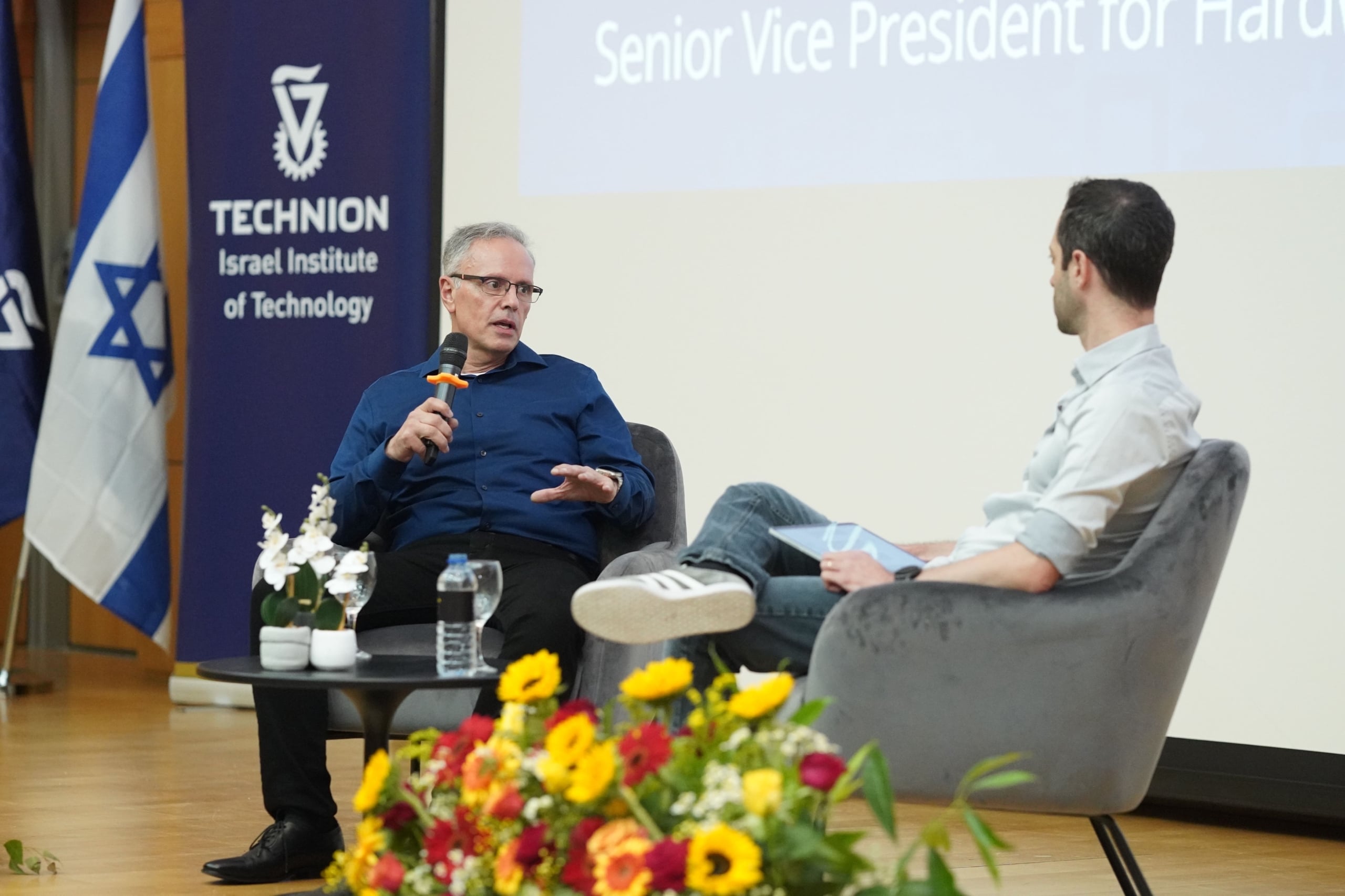 Apple Executive Johny Srouji Considered Leaving Tech Giant Late Last Summer