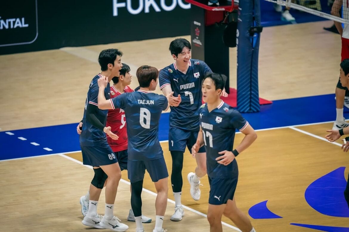 South Korea Men's Volleyball Beats China to Reach Asian Championship Semis