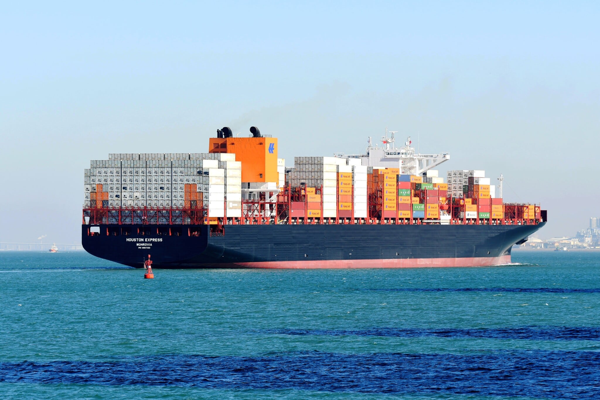 Houthis Blockade Bab el-Mandeb Strait as China Supplies Advanced Weapons