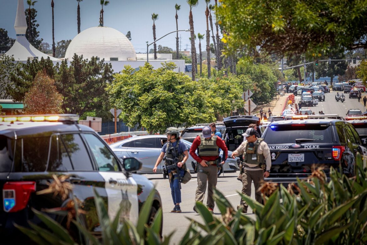 NC Teen Charged With Murder for Aiding San Diego Mosque Attackers