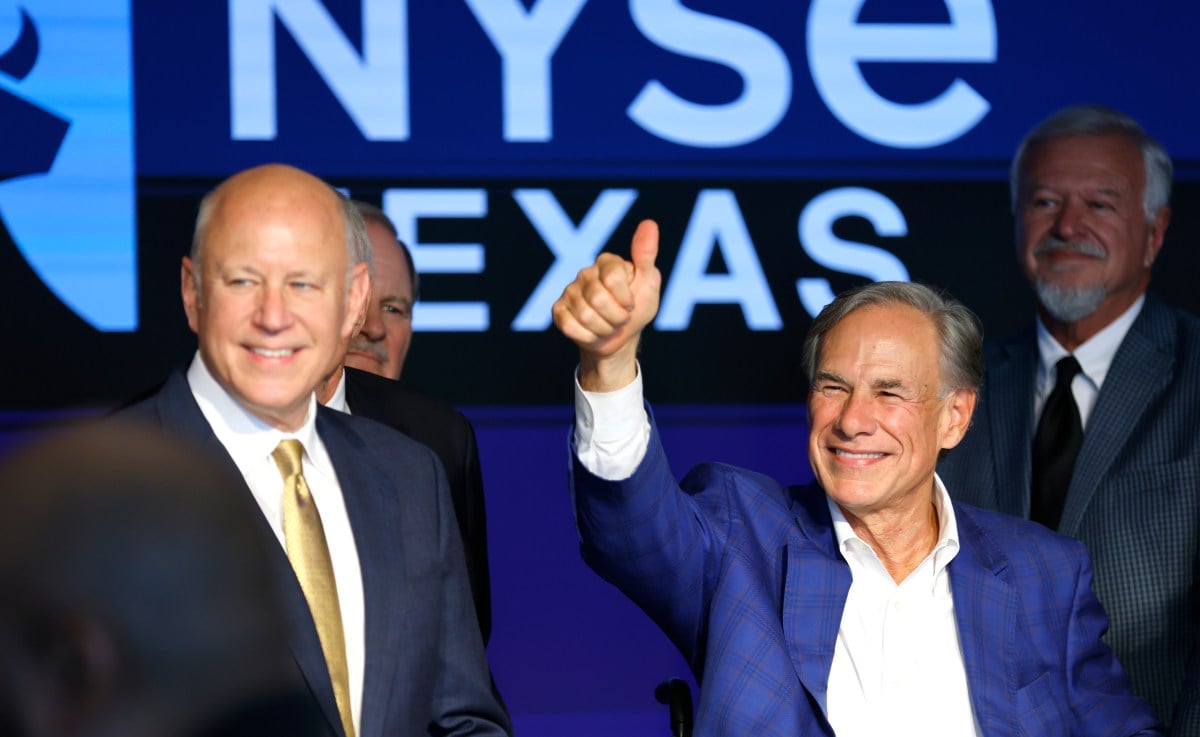 Greg Abbott Leads by 1 Point in New Texas Governor Race Poll - Newsweek featured image