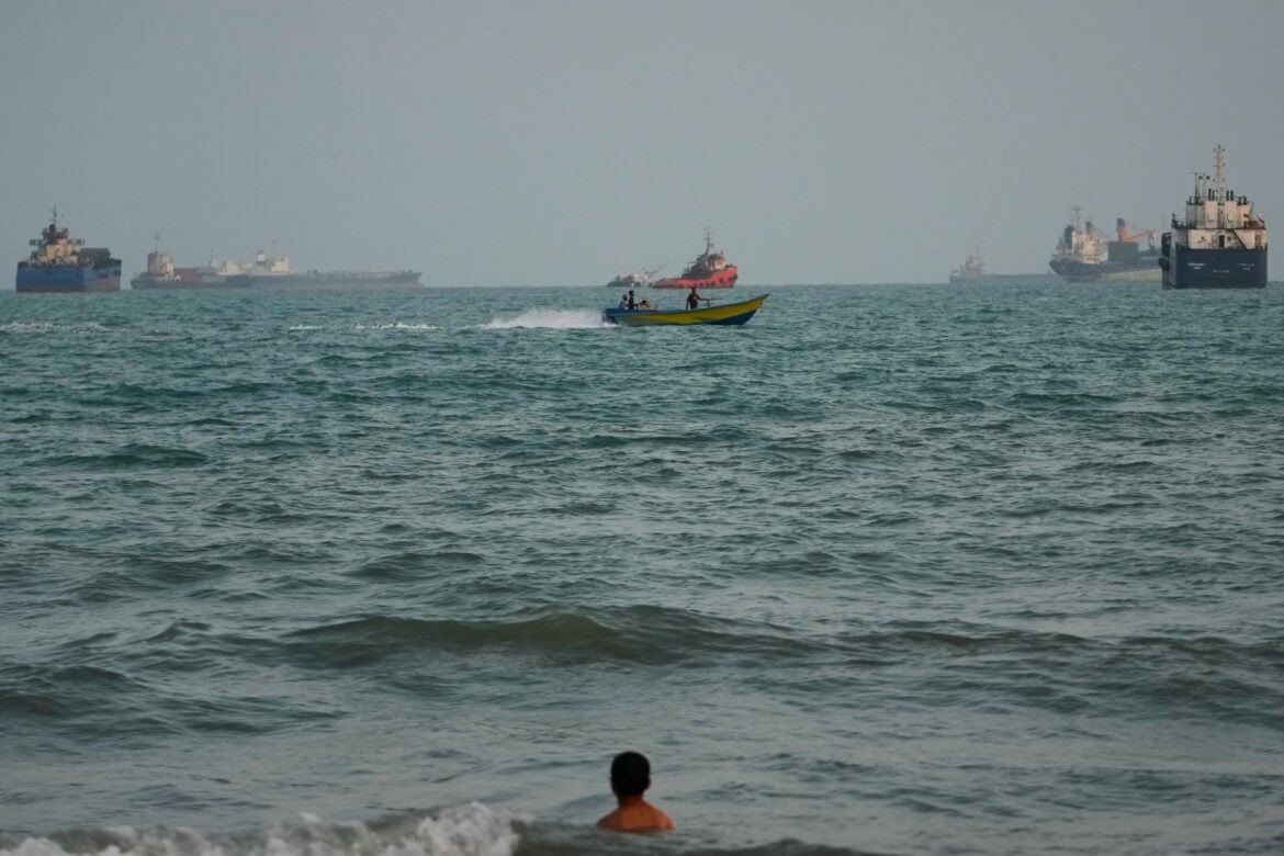 US Military Disables 2, Destroys 1 Iranian Tanker After Navy Ships Evade Attacks