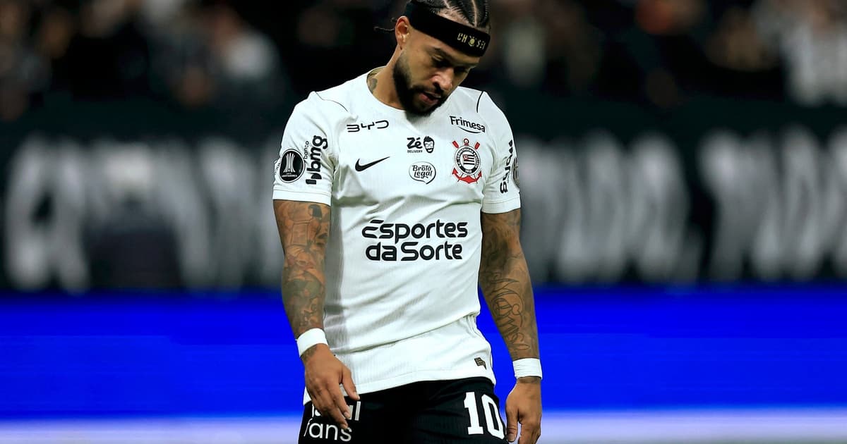 Memphis Depay durante a partida