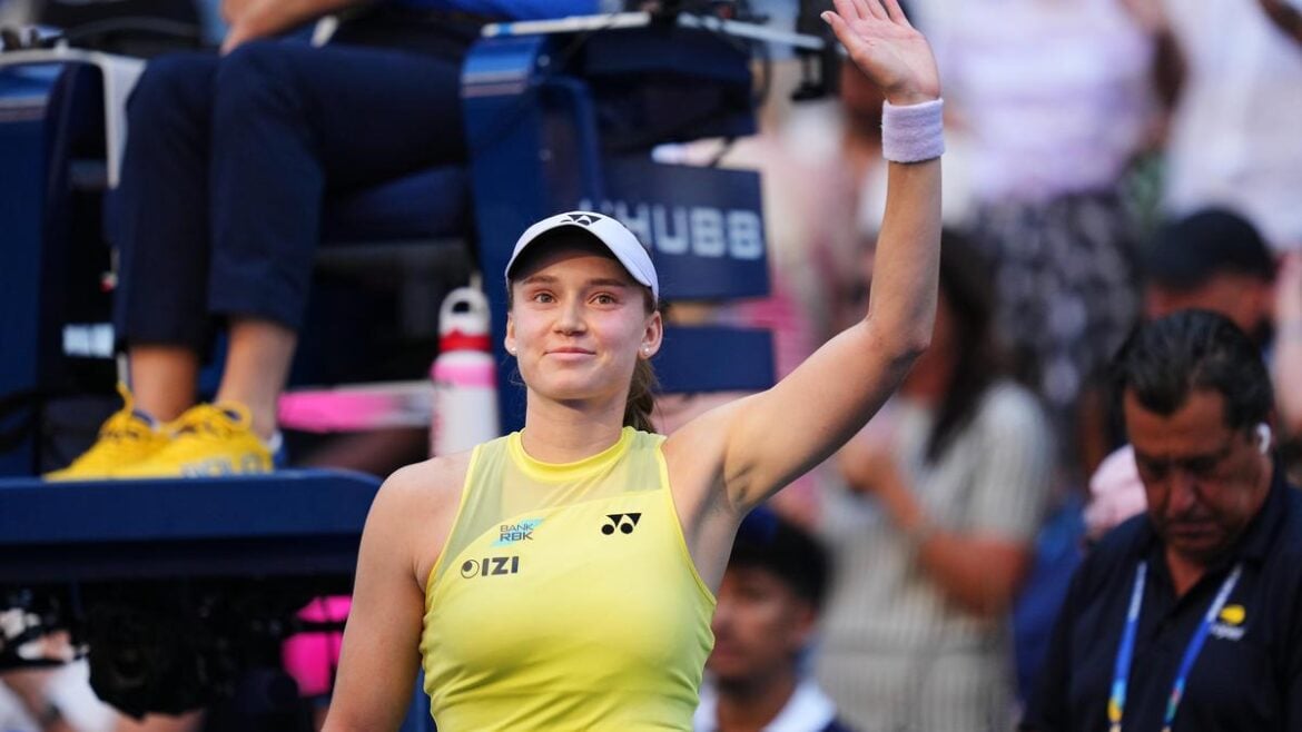 Elena Rybakina Beats Naomi Osaka to Close in on Number One Ranking