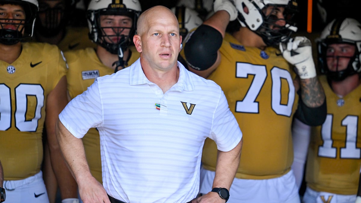 Vanderbilt Beats NC State on Last-Second Fumble Touchdown