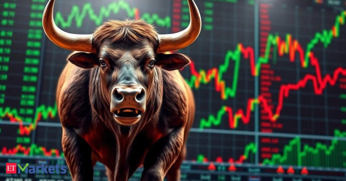 Wall Street Rallies as Fed Waller Hints at Holding Rates Steady