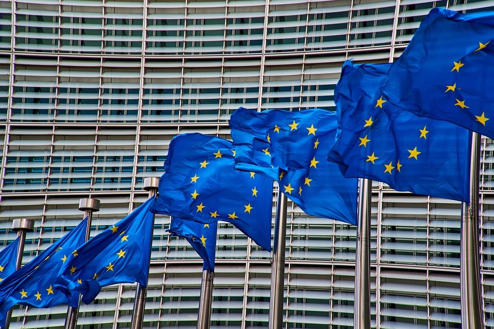 EU targets €17bn in savings as Dombrovskis fights national gold-plating