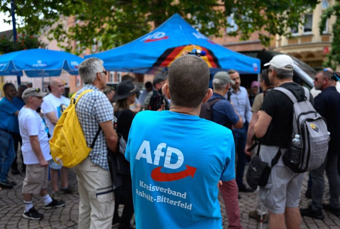 AfD Surges to 42-43% in Saxony-Anhalt Poll Ahead of Election