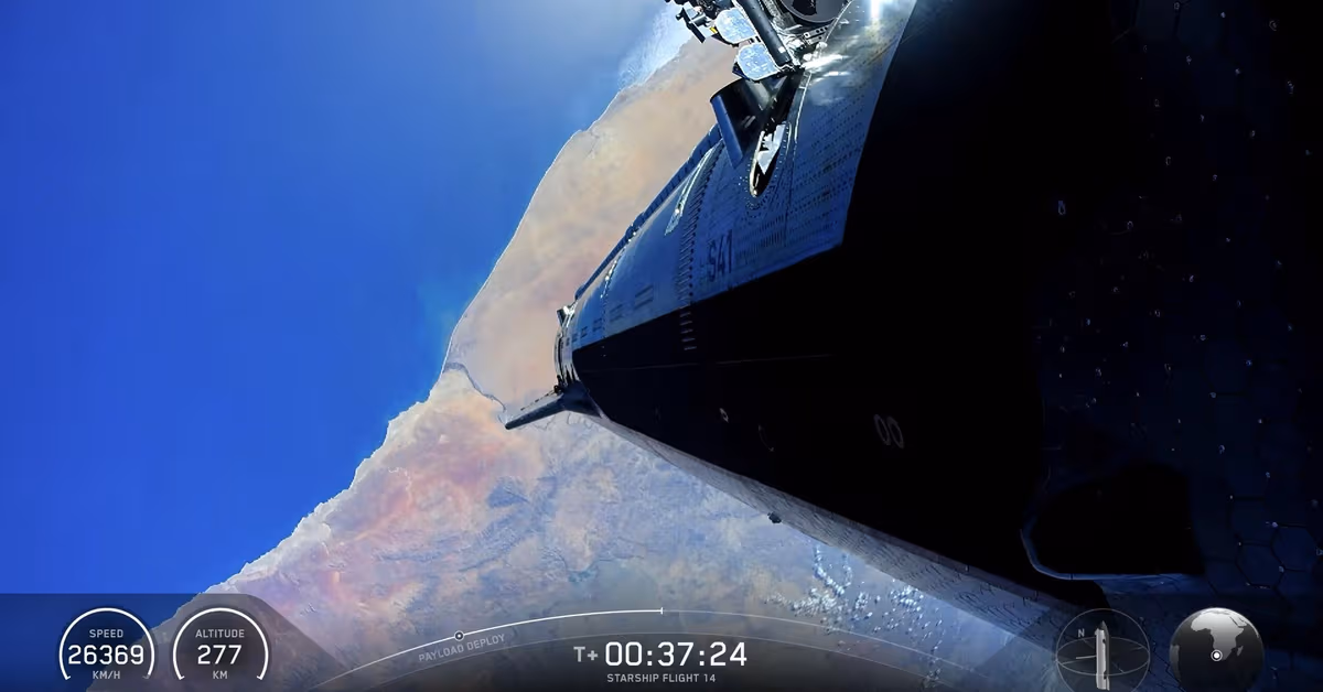 SpaceX Starship Reaches Orbit for First Time Despite Motor Failure