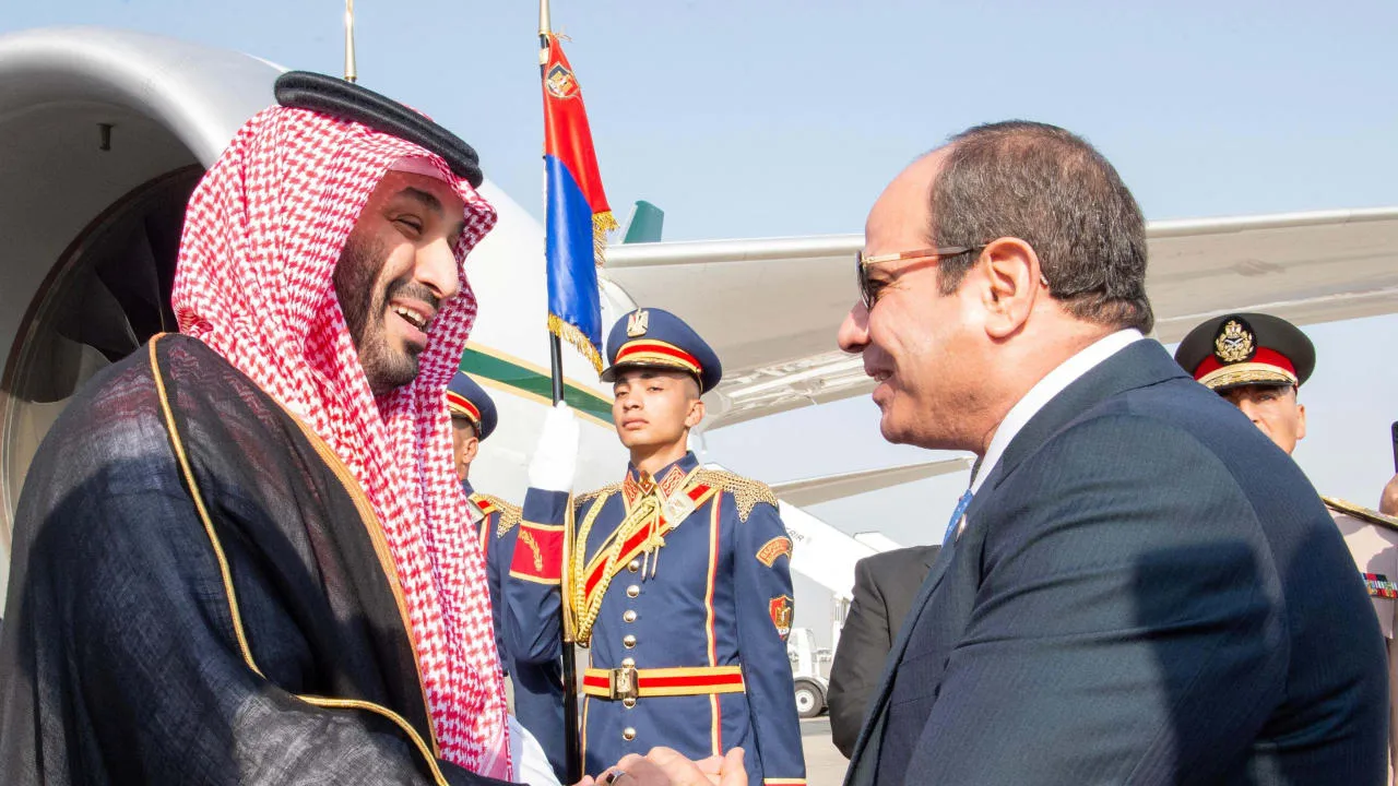 Saudi Crown Prince Visits Egypt to Secure Support Amid Houthi Attacks