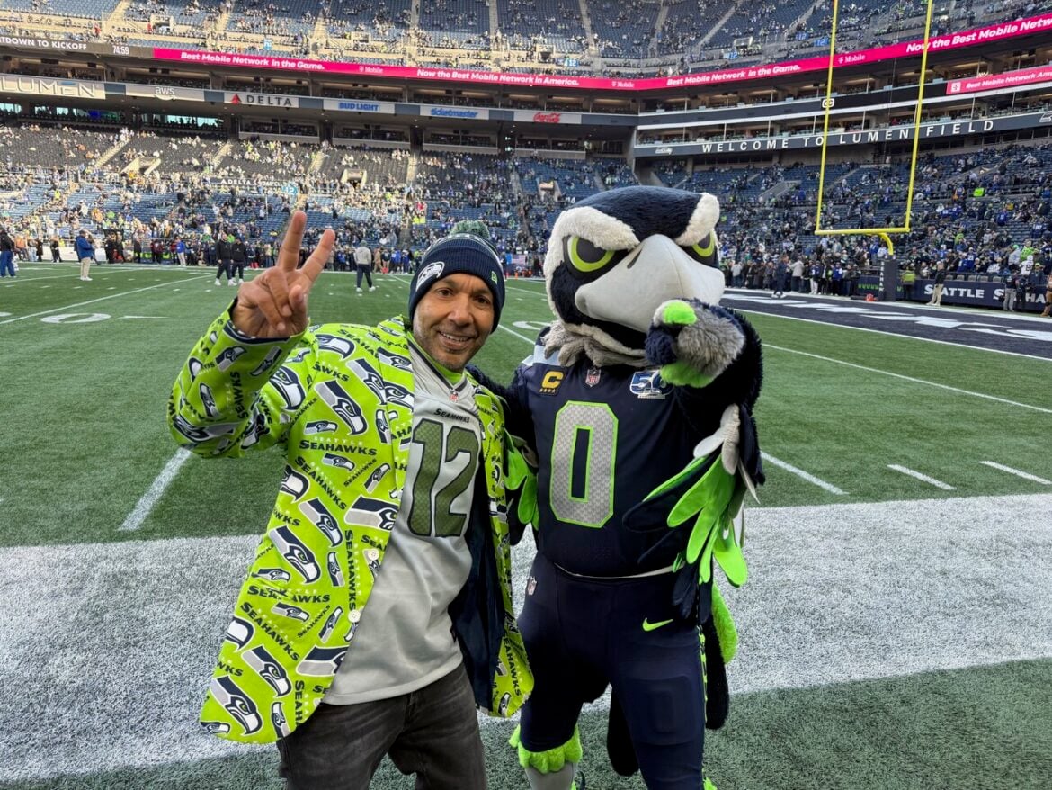 New Seahawks owners prompt painful look at Seattle’s ownership changes