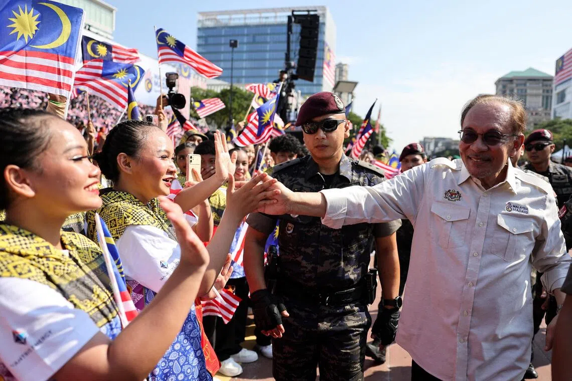 Anwar Ibrahim Dismisses Umno Call for Snap Polls