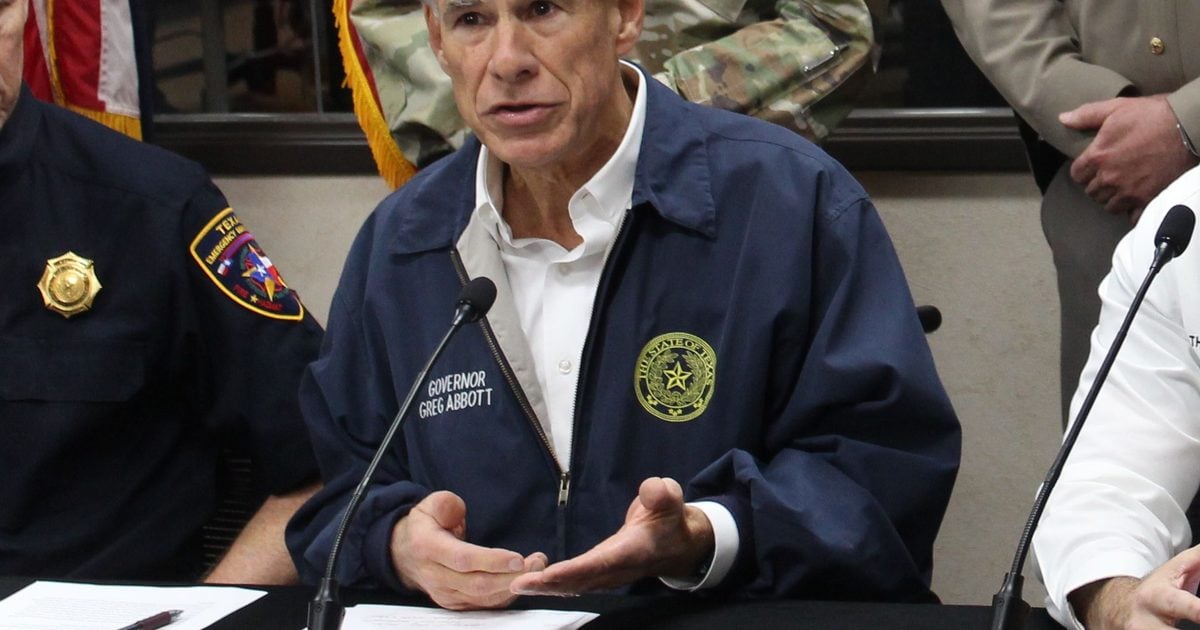 Texas Governor Greg Abbott Halts Data Center Permits