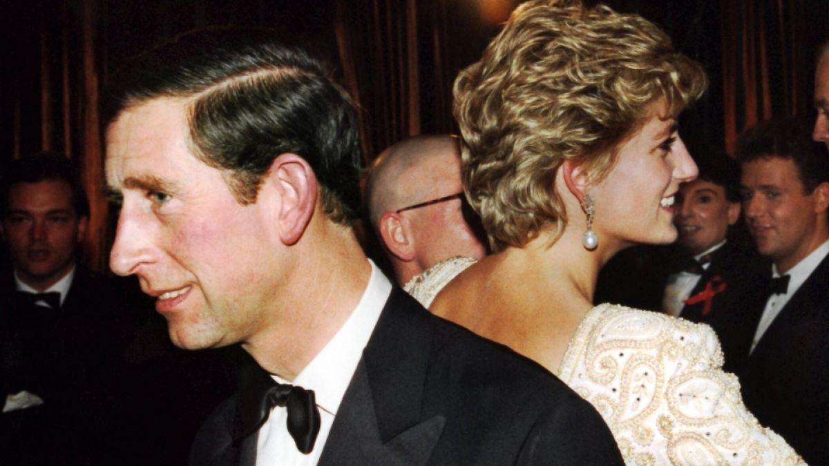 Earl Spencer's 'Swan Song: Diana, My Sister' Rekindles Royal Family Tensions