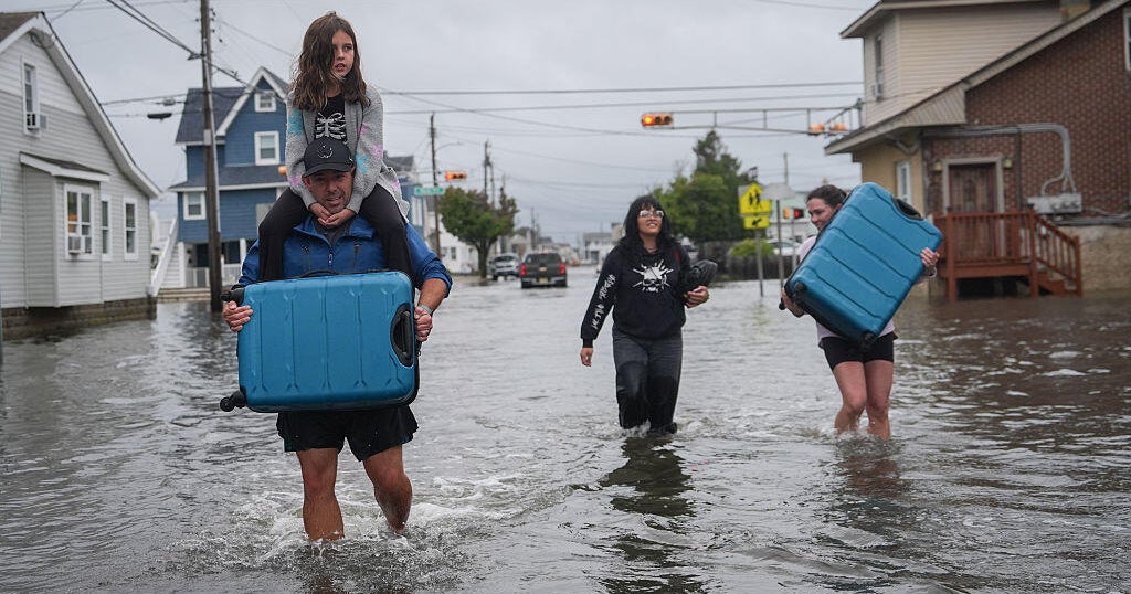 Nor’easter Live Updates: Heavy Rain and Wind Batter Northeast, Bringing Coastal Flooding