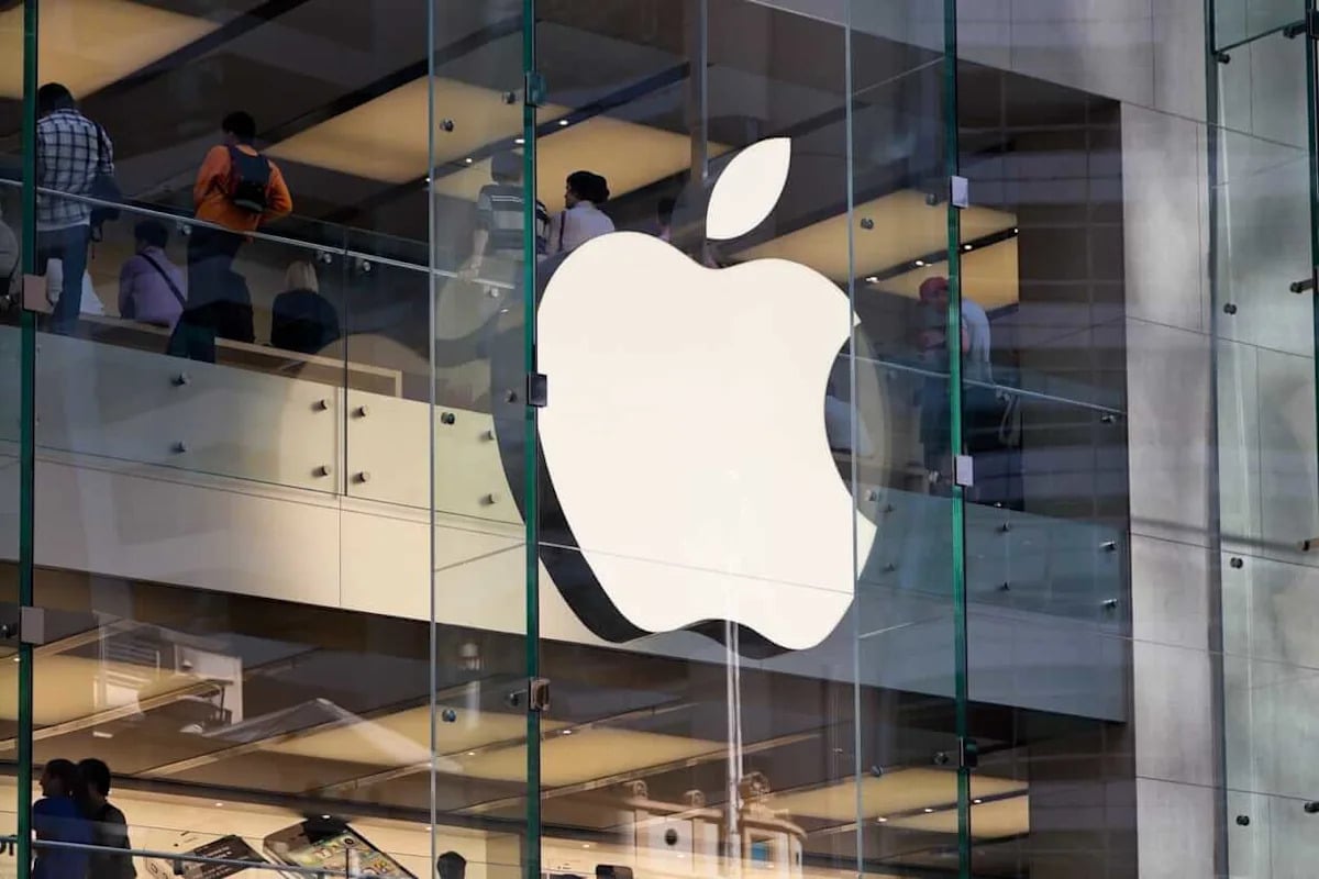 Apple Enters Foldable Market With Launch of iPhone Duo