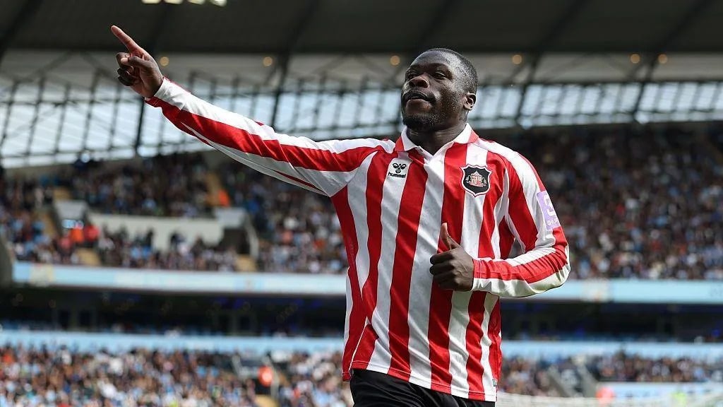 Brian Brobbey scores a hat-trick in Sunderland's 5-3 loss to Manchester City