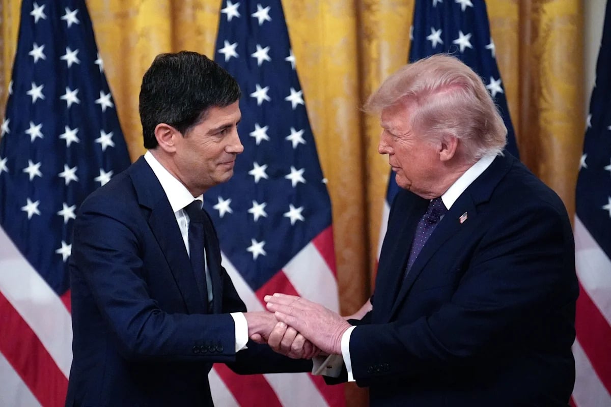 Trump and Fed Chair Kevin Warsh Clash Over Potential Rate Hike