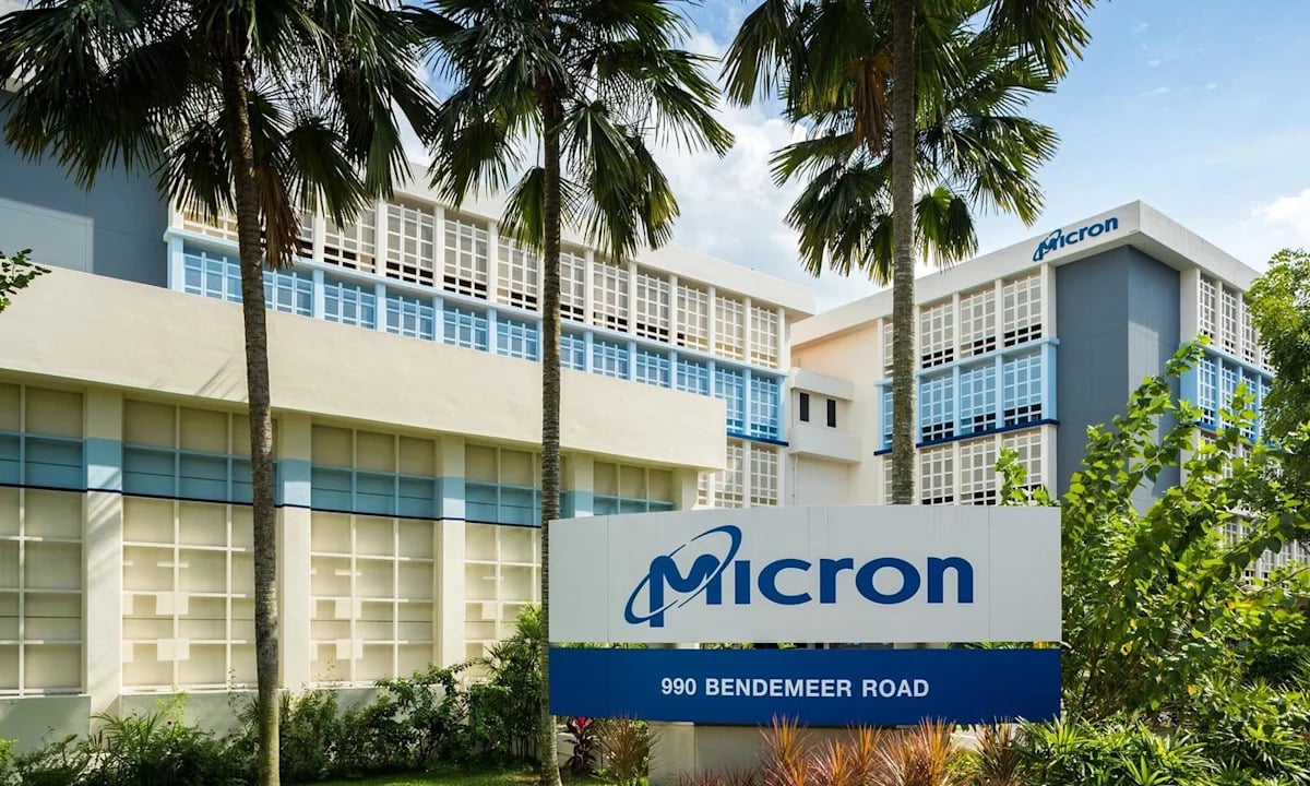 Micron Technology Revenue Projected to Surge 352% on AI Memory Demand