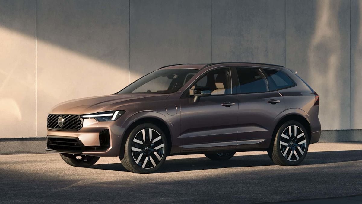 Volvo Cars Launches Extended-Range Plug-In Hybrid XC60 and XC90 SUVs
