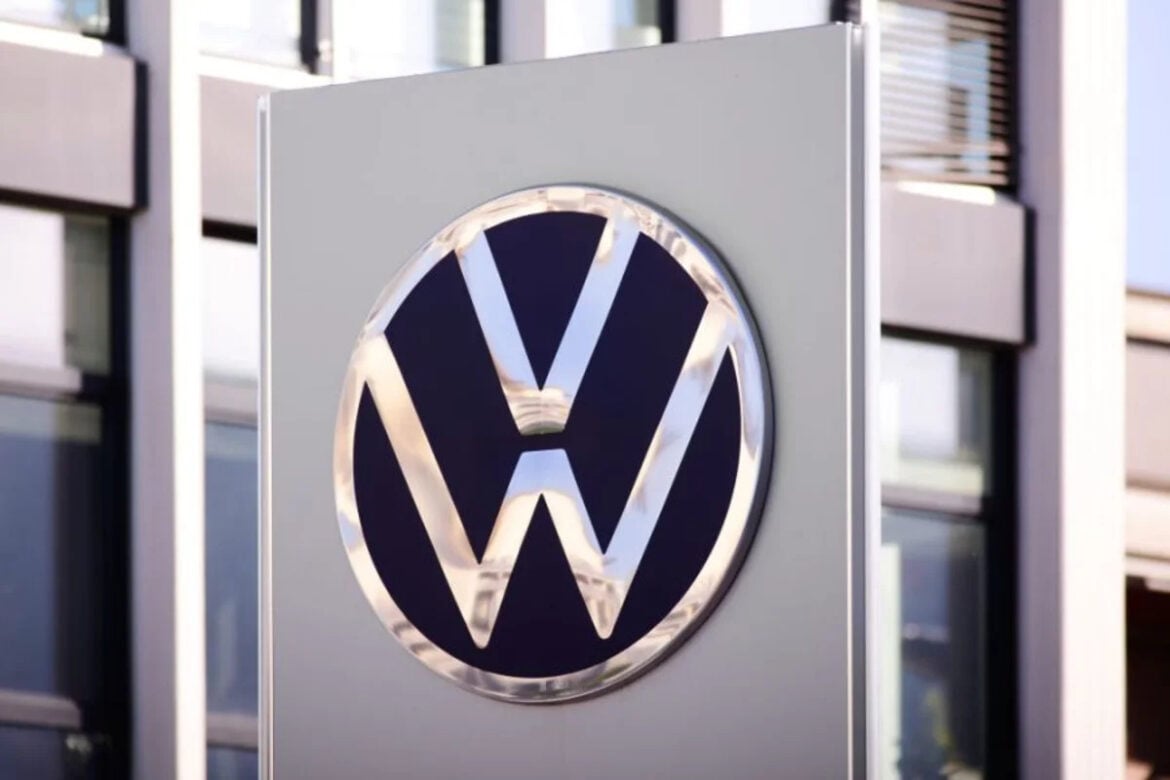 Volkswagen to Cut 100,000 Jobs in Largest Auto Industry Overhaul