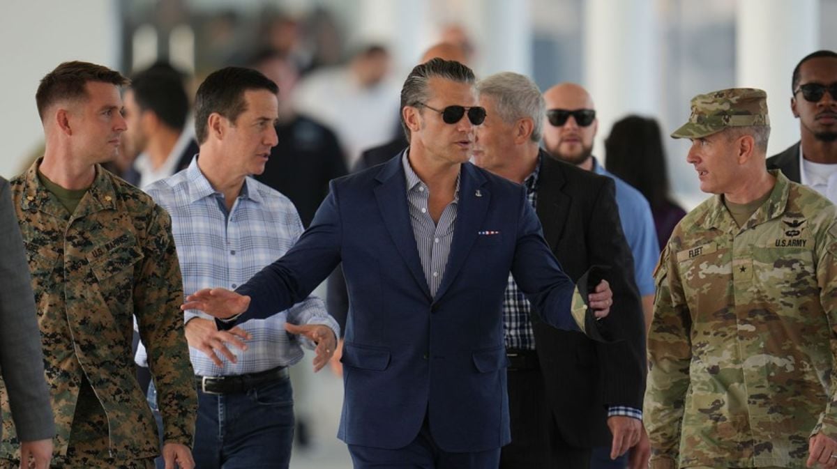 Pete Hegseth Expected to Cut 20% of Military Generals and Admirals