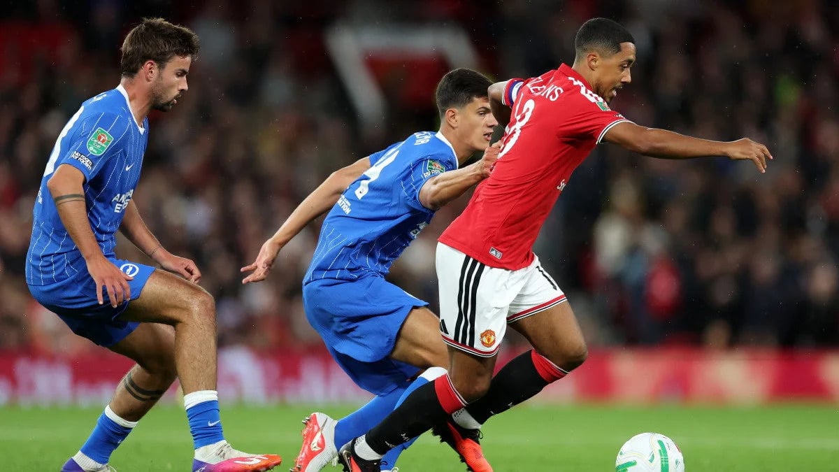 Man United Captain Admits Tactical Retreat Caused Carabao Cup Exit
