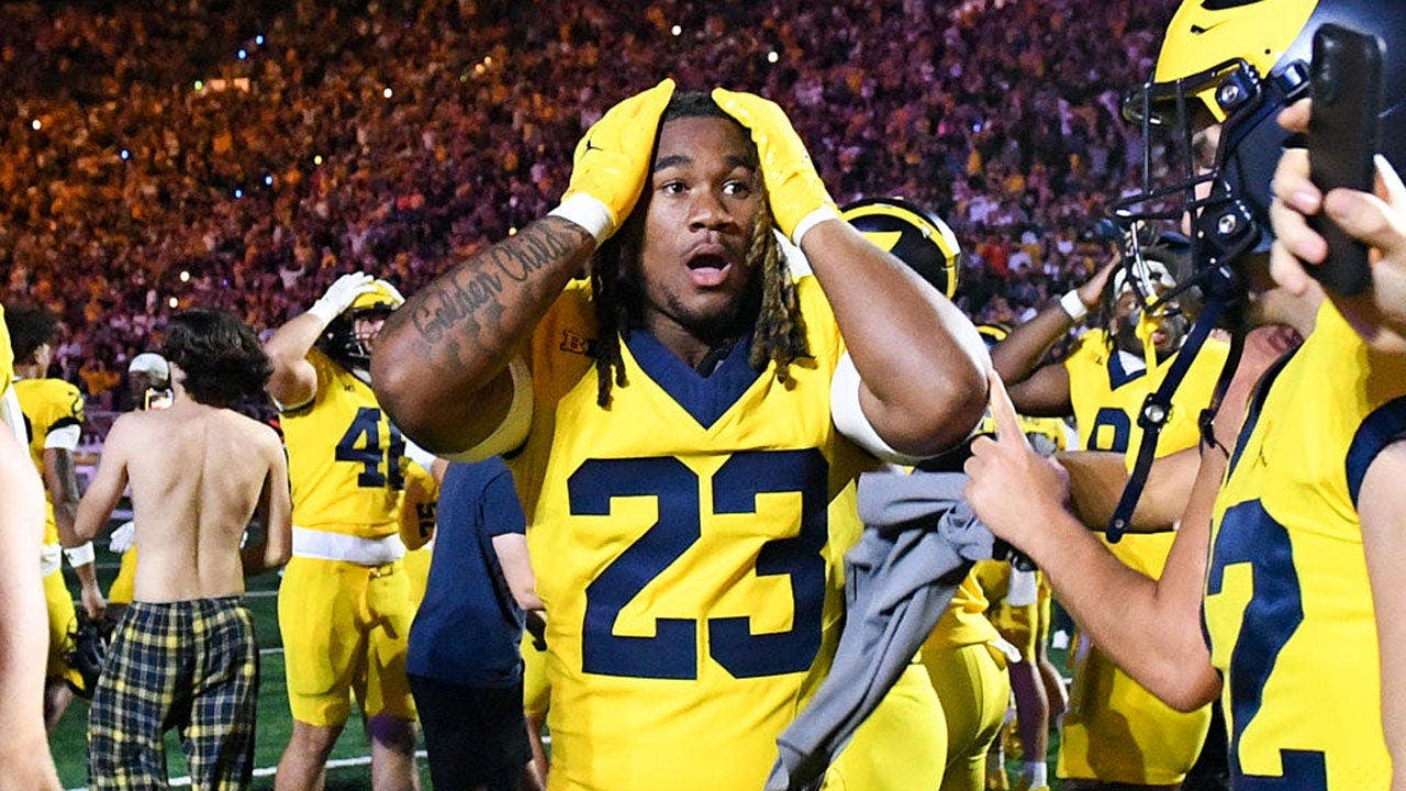 Clock controversy: NCAA says officials botched replay protocol in Michigan's win over Western Michigan