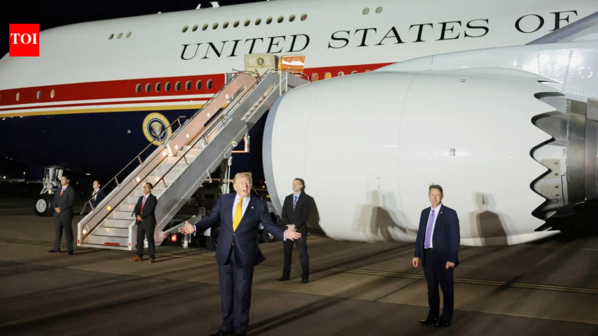 Trump to use Qatari-gifted Boeing 747 for Ireland trip despite security concerns