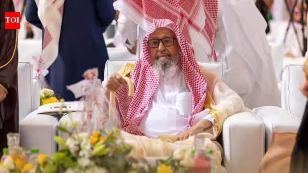Saudi Grand Mufti Urges Troops to Sacrifice Lives in Fight Against Houthis