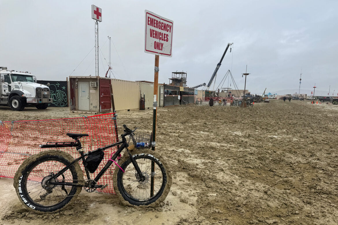 ACTOR: Burning Man Project ACTION: announced OBJECT: participant's death MODIFIED HEADLINE: Burning Man death