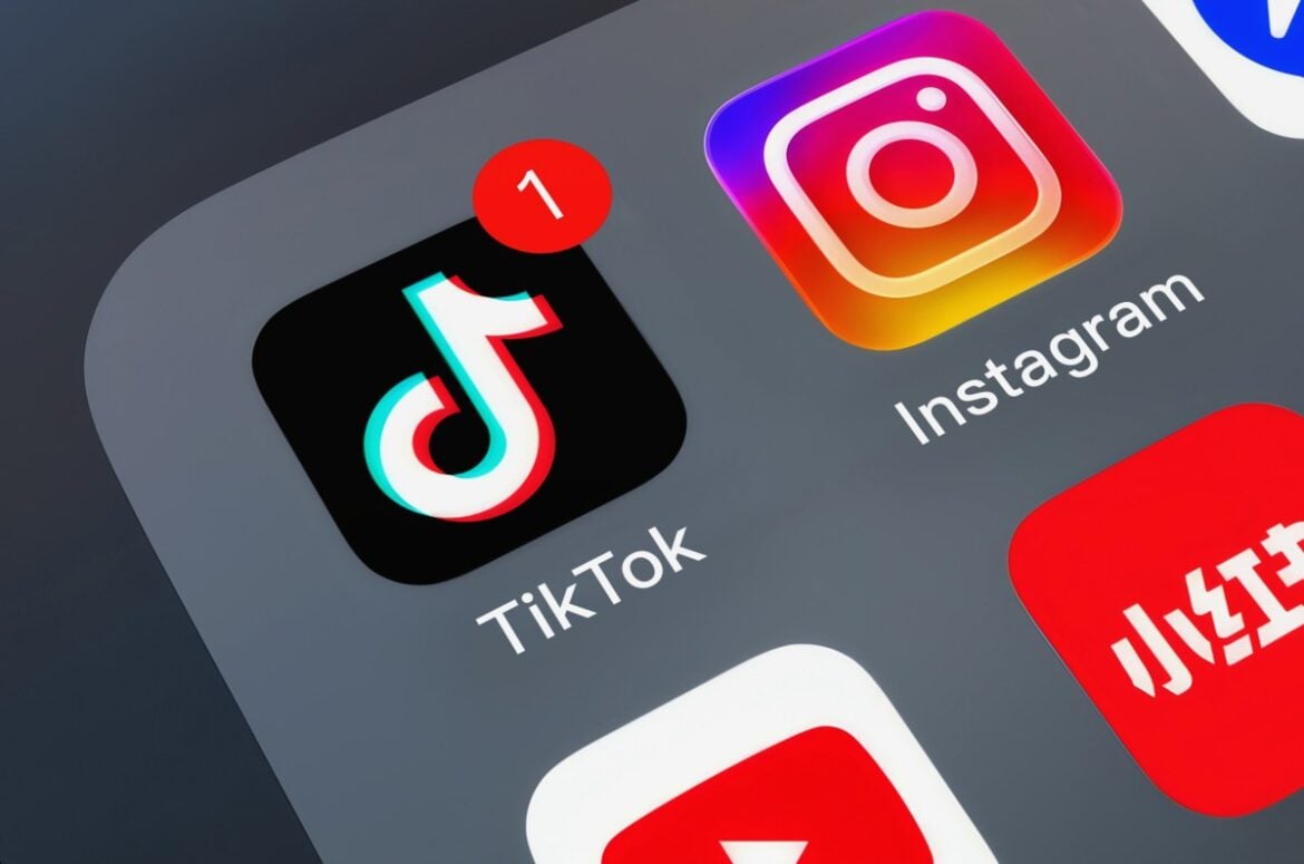 TikTok Adds Voice Messages and Polls in Comment Upgrade