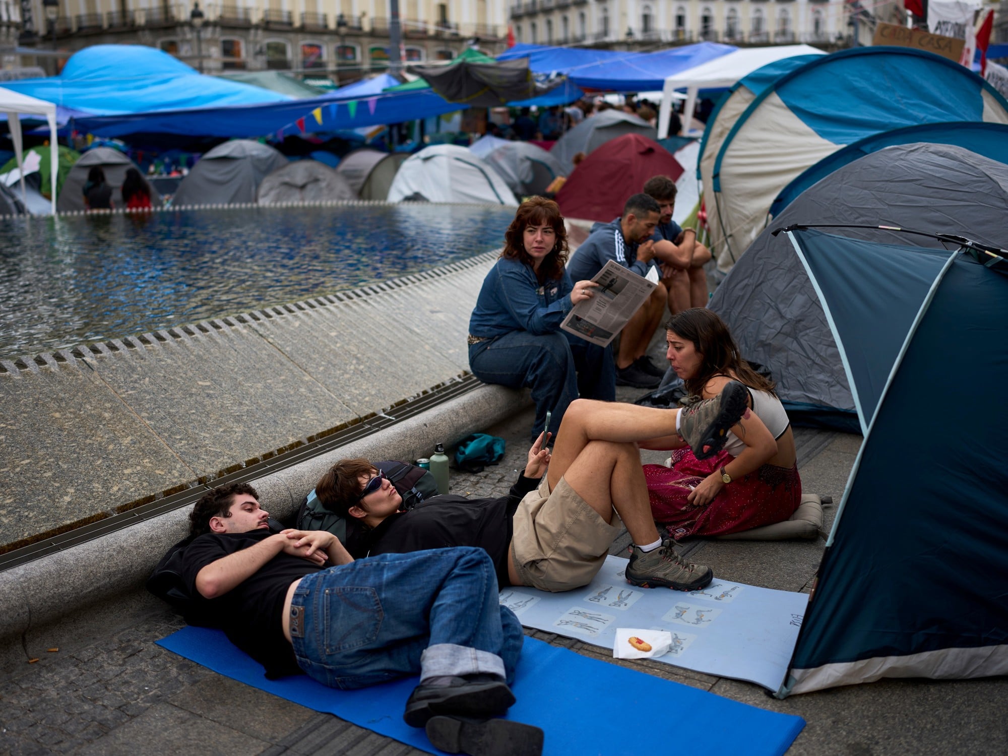 Madrid Pensioner Maricarmen Abascal to Return Home After Eviction Protests