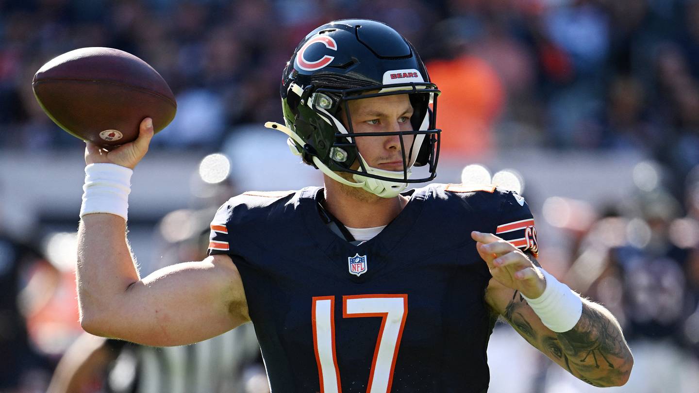 Bears Name Tyson Bagent Starter for Game Against Green Bay Packers