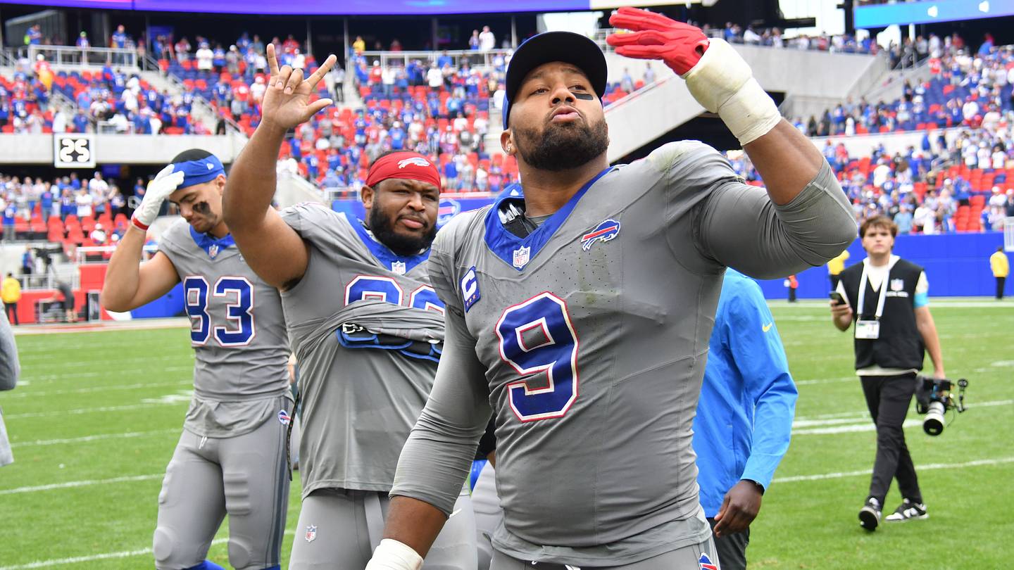 Rams' Alaric Jackson Punches Bills' Bradley Chubb After Overtime Game