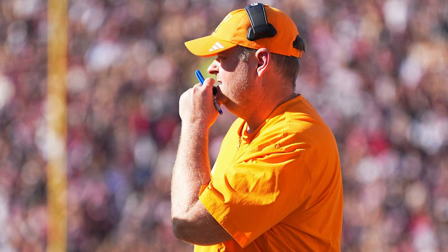 South Carolina Upsets No. 11 Tennessee With Walk-Off Field Goal