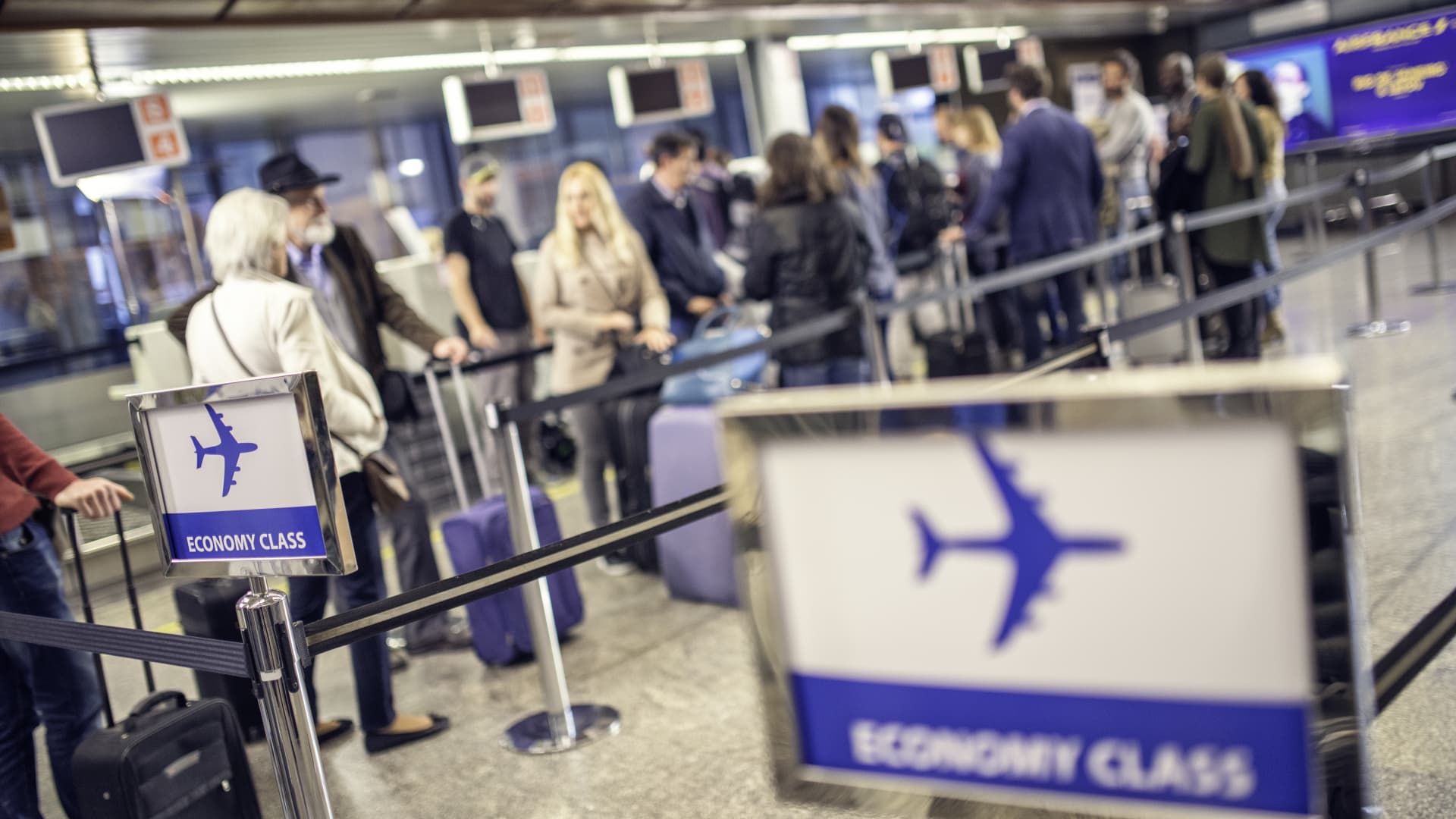 Holiday Airfares Reach 10-Year Highs As Jet Fuel Costs Surge