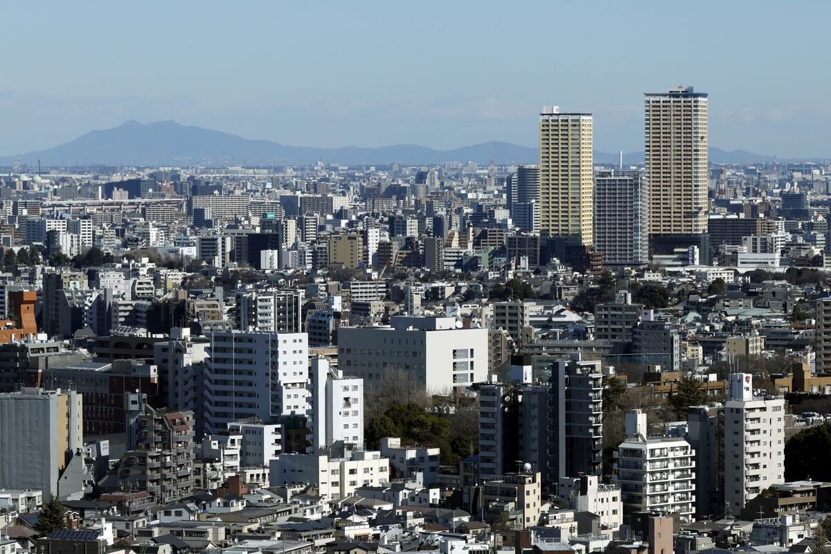 Japan 20-Year Bond Auction Sees Record Demand Amid Yield Shifts