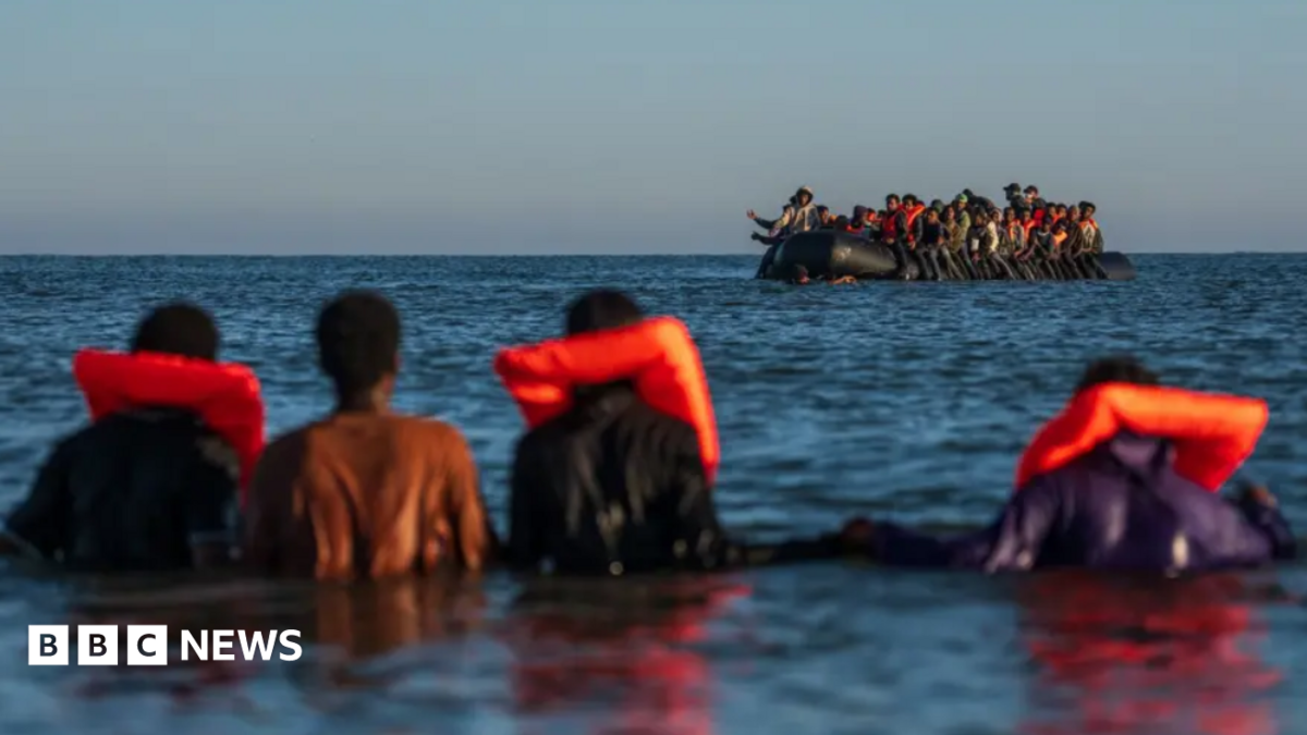 UK Threatens Visa Ban on Eritreans Over Migrant Returns
