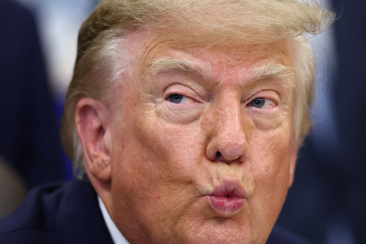Trump Travels to Alaska to Rally Support for Senator Dan Sullivan