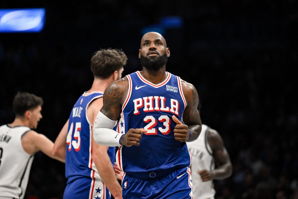 LeBron James Makes Preseason Debut for Philadelphia 76ers