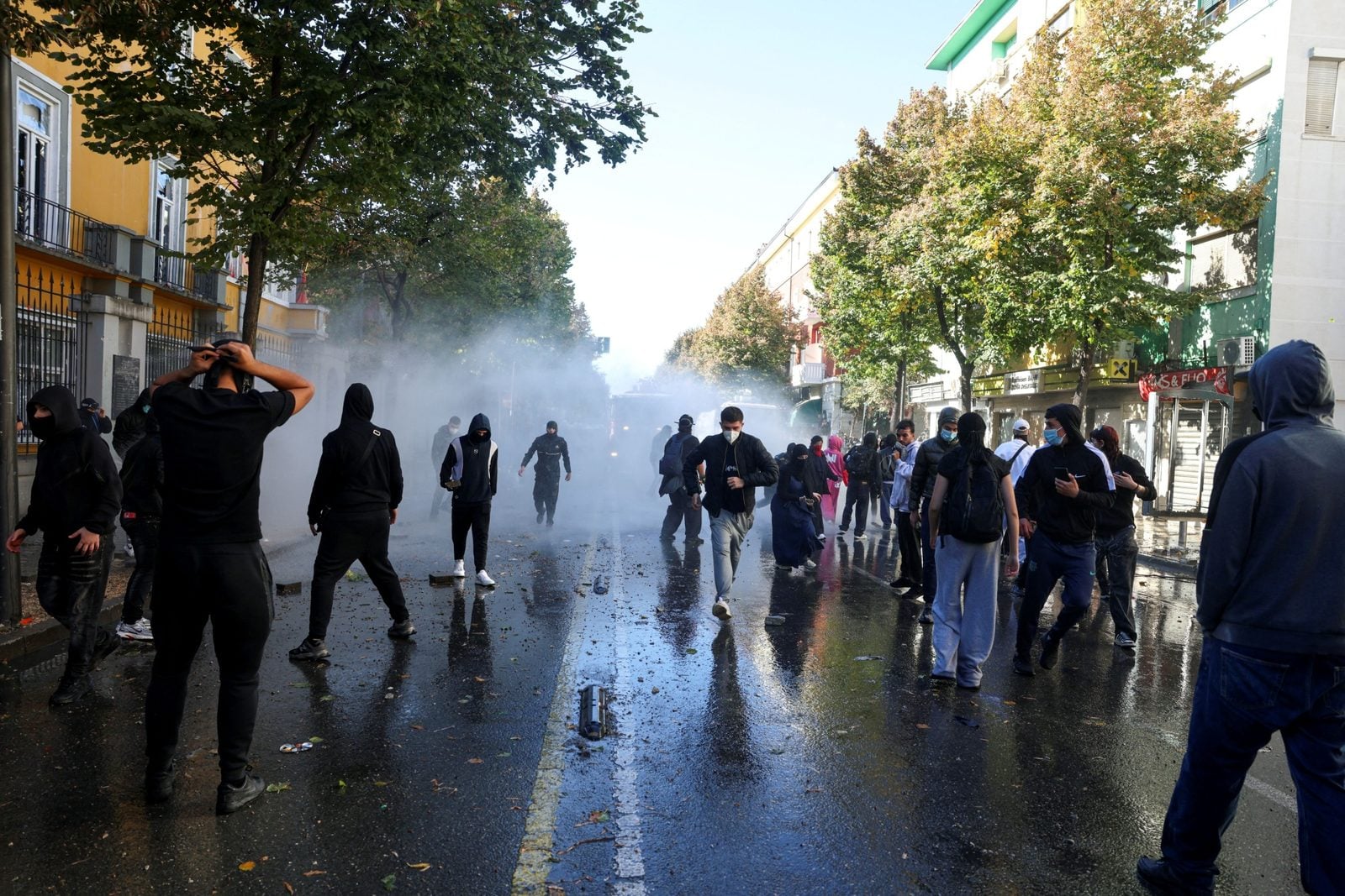 300 Injured as Tirana Protests Against Edi Rama Turn Violent