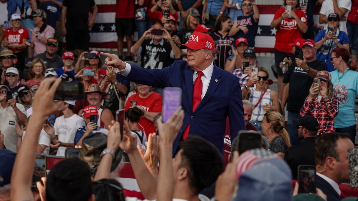 Trump Claims Google Blocked His Plan to Rename Ocean
