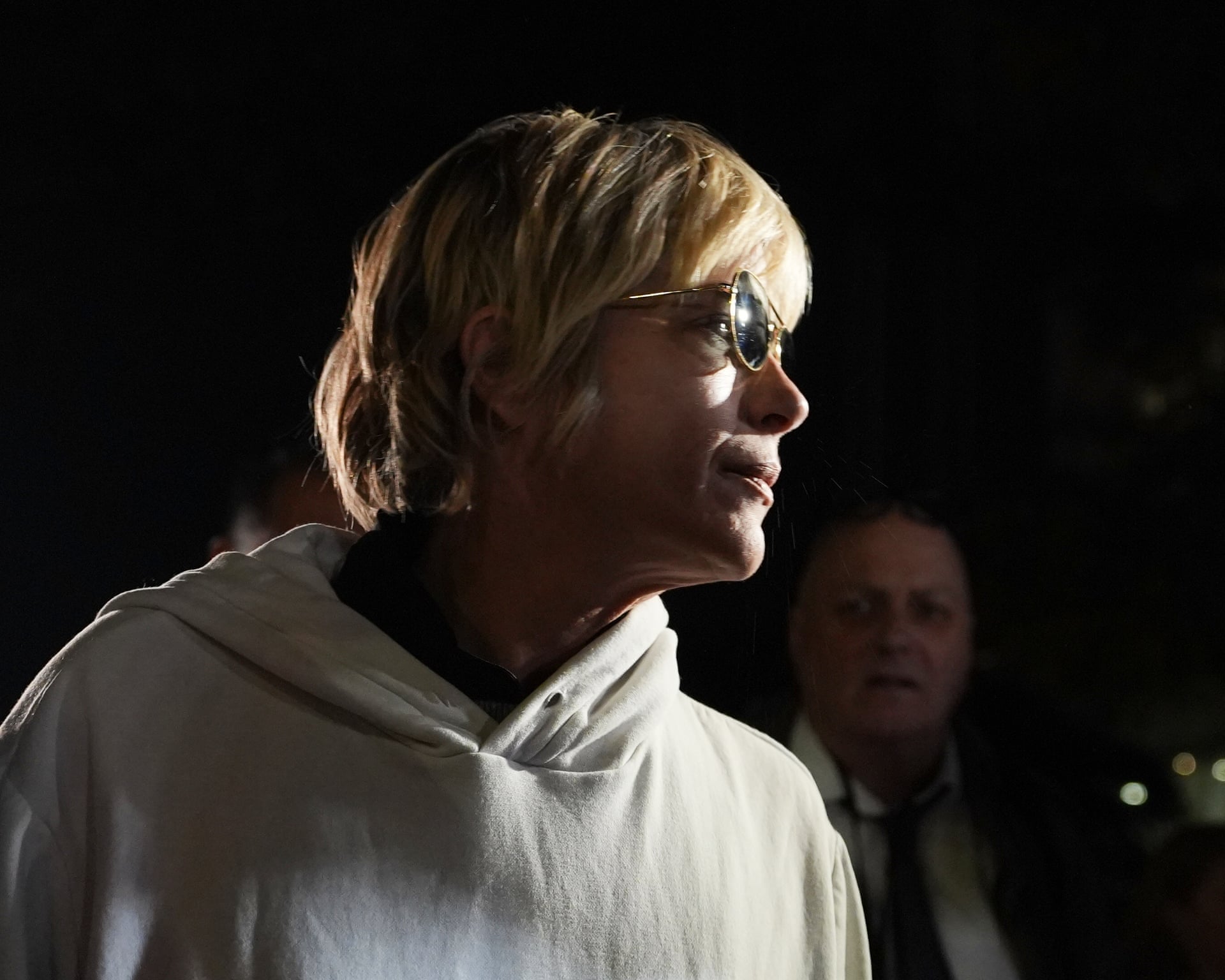 Selma Blair Issues Apology Following Airport Arrest