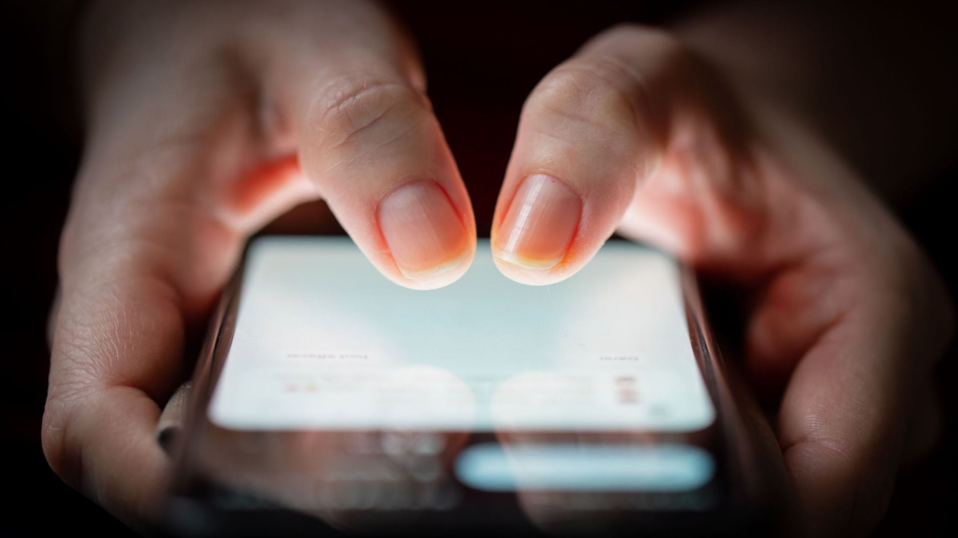 WhatsApp Account Hijacking Scam Targets Users via Fake Voting Links