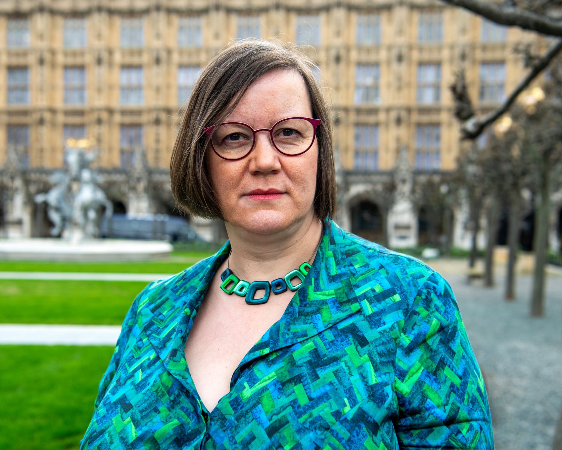 Ministers Weigh Oversight Over Regional Spending Powers