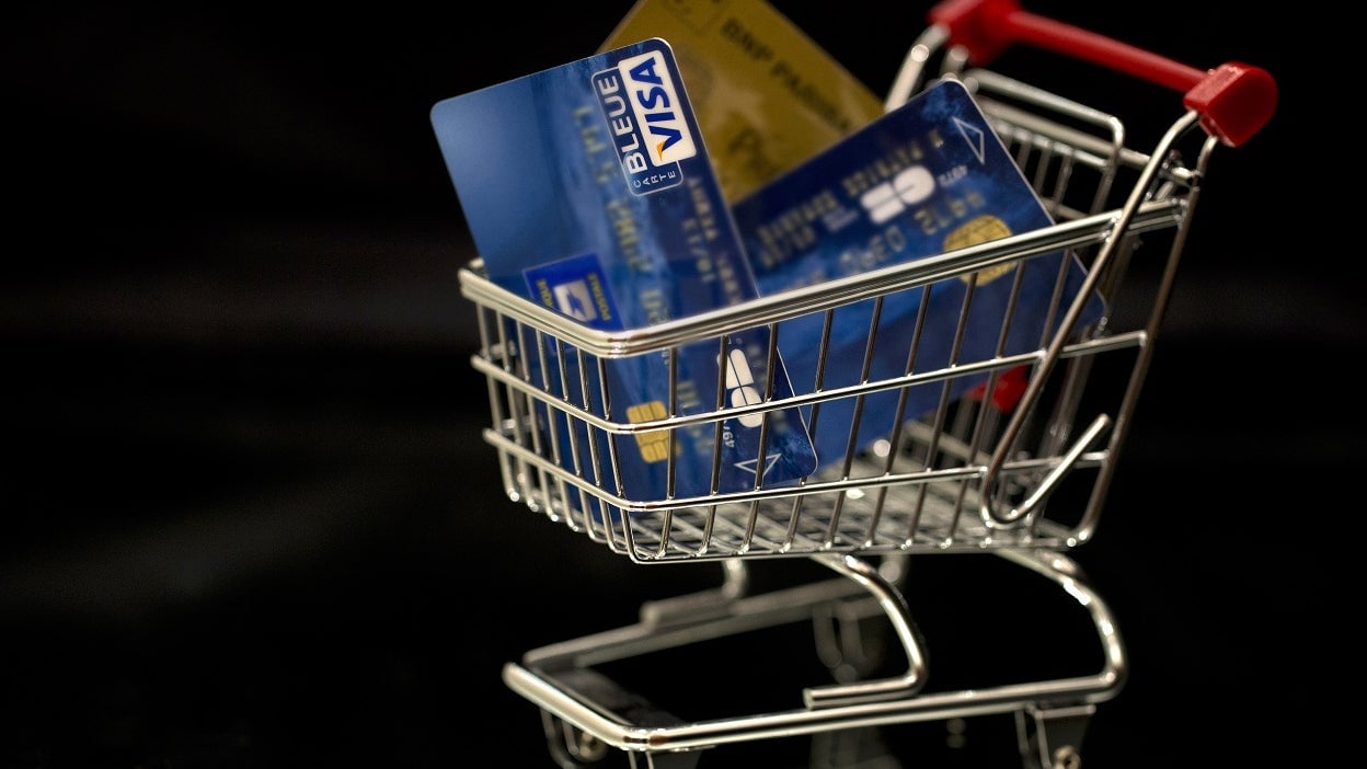 Panorabanques: 43% of French households face annual bank overdrafts